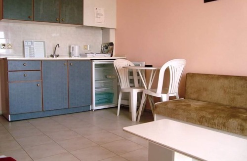 Kusadasi City Centre Apartment | Golden Moon Apart Hotel