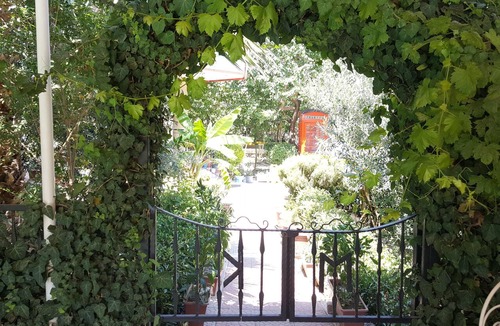 Kusadasi City Centre Apartment | Golden Moon Apart Hotel