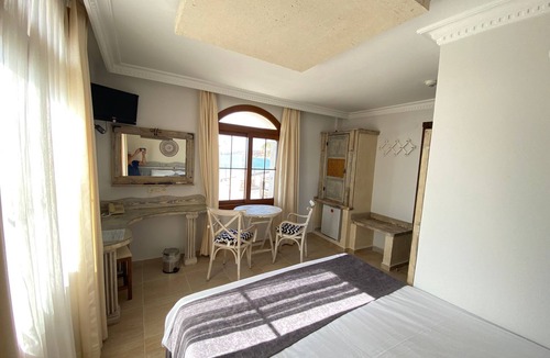Cesme Hotel | Golden Stone Otel