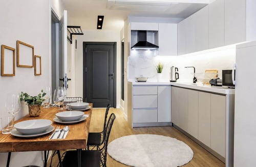 Cihangir Apartment | Gorgeous 3 Bedroom Apartment At Monnas Suite