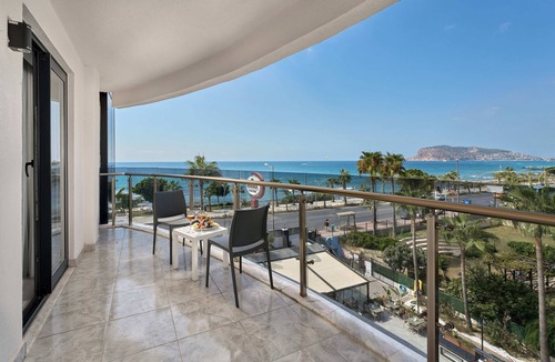 Tosmur Belediyesi Resort | Grand Uysal Beach&Spa Hotel - All inclusive