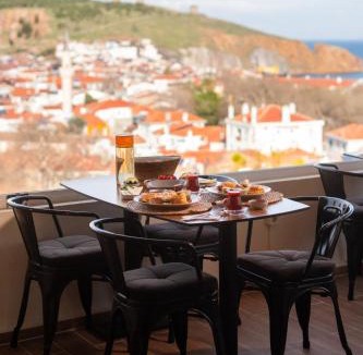 Bozcaada Hotel | Heros Hotels Bozcaada