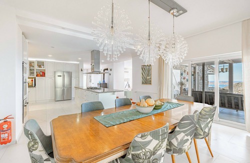 Yalikavak Villa | Hillside Retreat in Yalikavak: Exclusive Mansion with Endless Sea Views