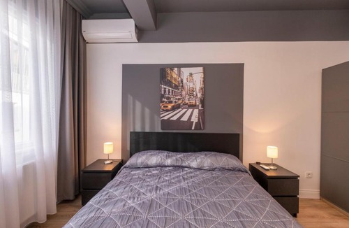 Kabatas Apartment | Hip Bosphorus View Apartment