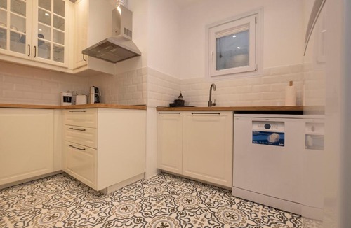 Kabatas Apartment | Hip Bosphorus View Apartment