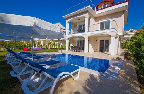 Ciftlik House | Holiday house Fethiye for 1 - 7 persons with 4 bedrooms - Holiday house