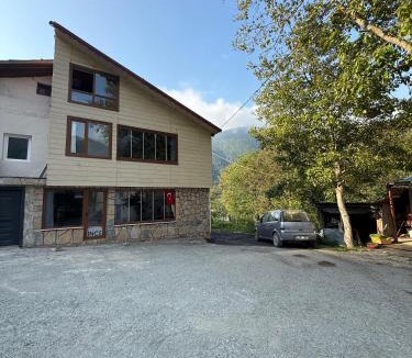 Uzungol Apartment | İnce House