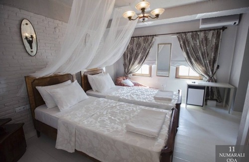 Bozcaada Hotel | Iola Hotel