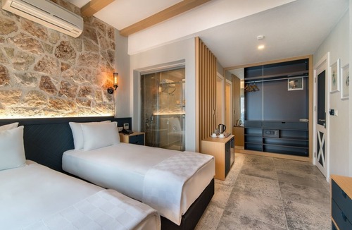 Kas Hotel | Isola12
