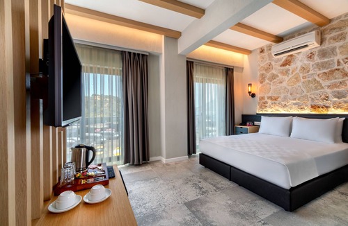 Kas Hotel | Isola12