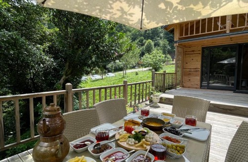 Ayder House | IVA House