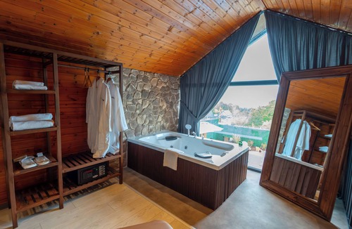 Sapanca Ski Chalet | JUNGLOW Sapanca