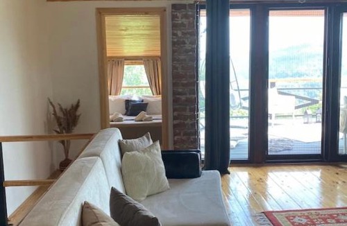Golcuk Ski Chalet | KÜME DAĞ EVİ