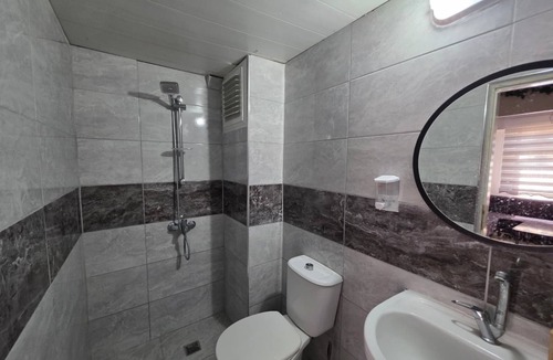 Kutahya Apartment | Kütahya Şehir Merkezinde Temiz Ferah Full Apartman Dairesi 1+1 Daire