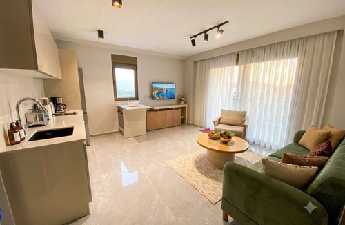 Kas Condo | Kaş Yarımada’da Bahçe Katı 1+1 Daire