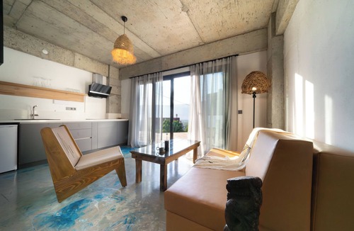 Akcapinar Apartment | Kikonia Art & Suites