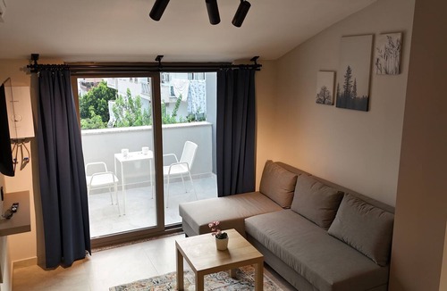 Konyaalti Apartment | KONYAALTI PLAJINA YAKIN,ŞIK VE YENİ 1+1 SUİT DAİRELER