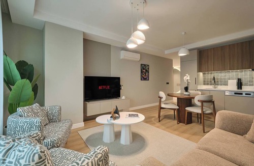 Moda Apartment | Kramnik, 2BR, Cozy, Charming