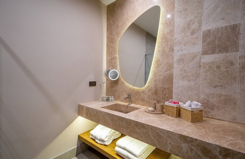Bodrum Resort | La Blanche Island Bodrum - All Inclusive