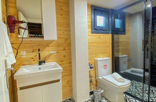 Sapanca Villa | LACASEDEMADERA BUNGALOV-VİLLA Doğanın için de sessiz bir tatil yeri