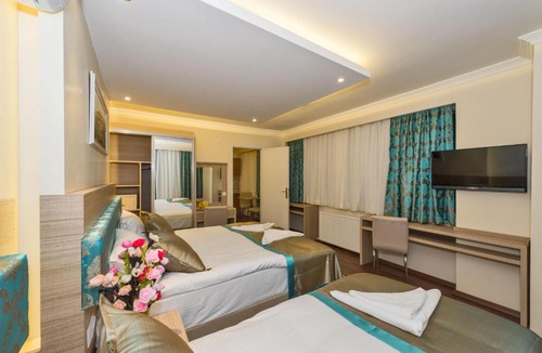 Kagithane Apartment | Le Premier House