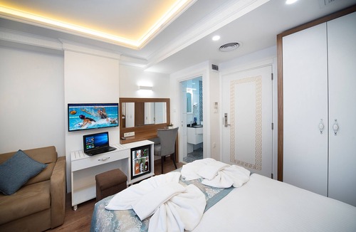 Emin Sinan Hotel | Lika Hotel