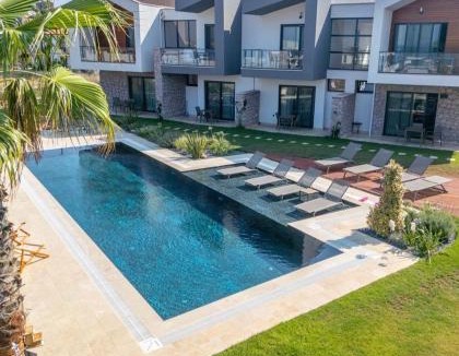 Ayvalik Apartment | Lodhous Cunda Pool Residence
