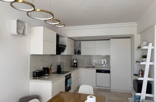 Oludeniz Villa | Luxurious Private 4 Bedroom Villa, all en-suite 5 minutes to Oludeniz Beach