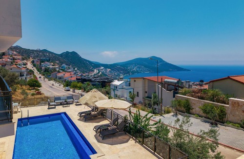 Kalkan Villa | Luxury 3-Bedroom Villa with Spectacular Kalkan Bay Views