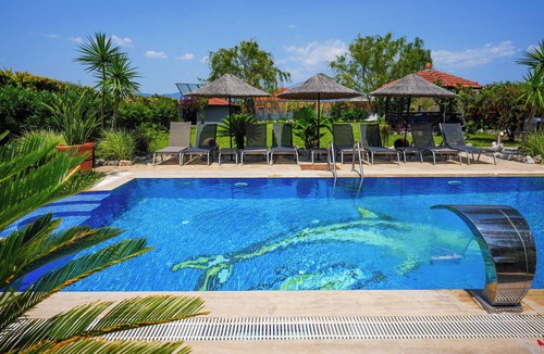 Ortaca Villa | Luxury 4 bed villa in a rural situation; by taxi 5 minutes from town