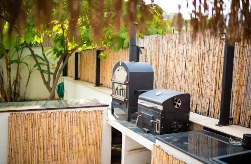Cesme Villa | Luxury Vacation Seaside Villa with Privacy