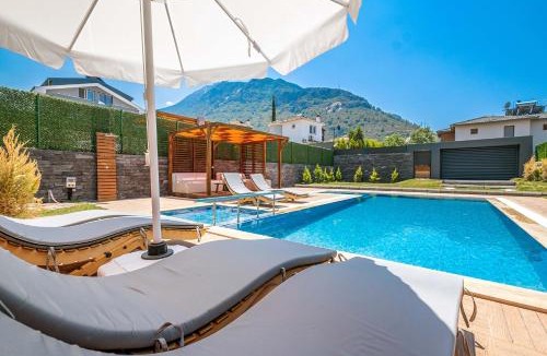 Oludeniz Villa | Luxurylifevillas 5-6
