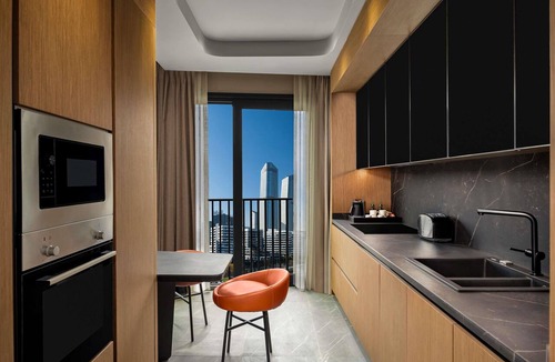 Kagithane Hotel | Mövenpick Living Istanbul Saklivadi