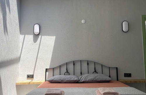 Ayvalik City Center House | Macaron Midi House