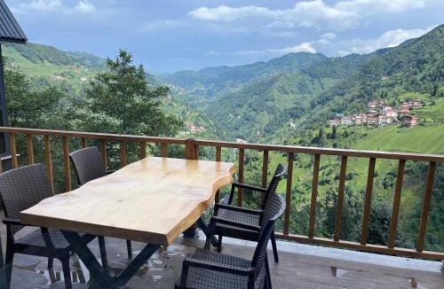 Cayirduzu Ski Chalet | Masarona 3 Nolu jakuzili Dağ Evi & Bungalov