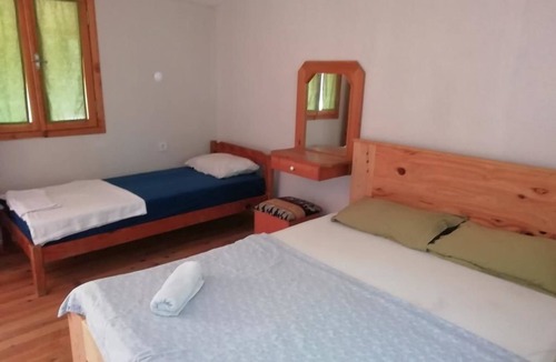 Patara Hostel | Medusa Bar & Camping - Hostel