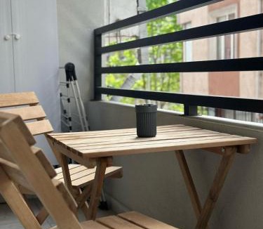Mecidiyekoy Apartment | Modern 2Bedroom Apt in Şişli