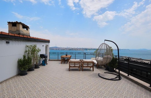 Kabatas Apartment | Modern Bosphorus View Apartments