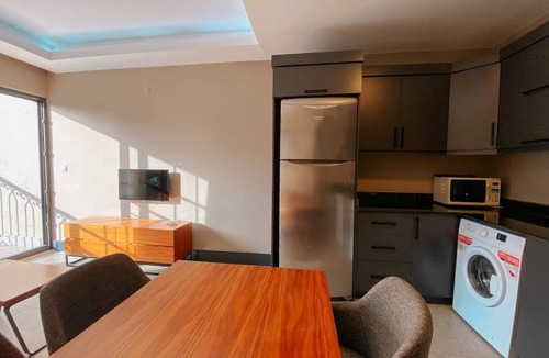 Hisaronu Apartment | Modern Pool View Apartment 1+1 Near Ölüdeniz Beach