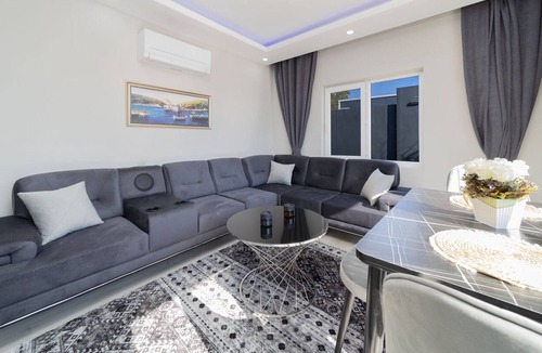 Manavgat Apartment | Modern Villa w Pool 15 min to Beaches and Mall