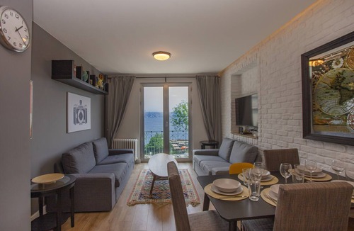 Kabatas Condo | Modern Waterfront Apt. with a Striking View