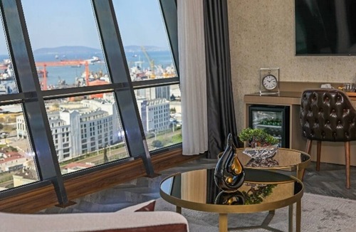 Icmeler Mahallesi Apartment | Moncher Plaza