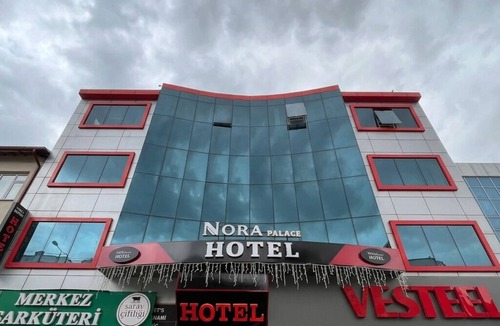 Develi Apartment | nora palace hotel