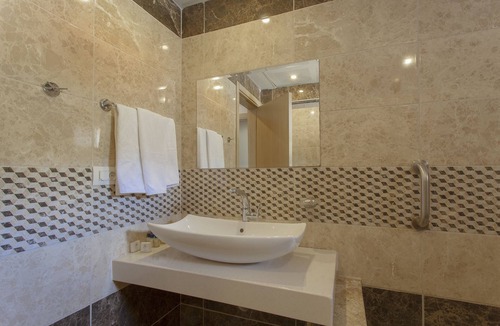 Karahayit Hotel | Pamukkale Termal Ece Otel