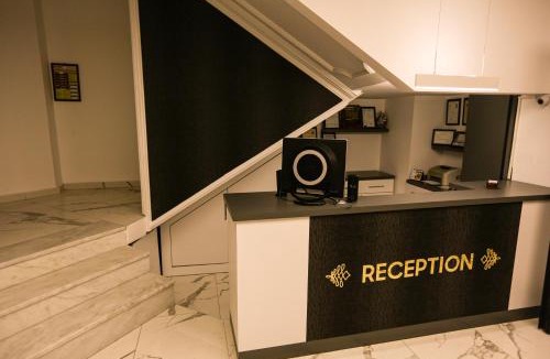 Kusadasi City Centre Hotel | PAPİLLONADA HOTEL