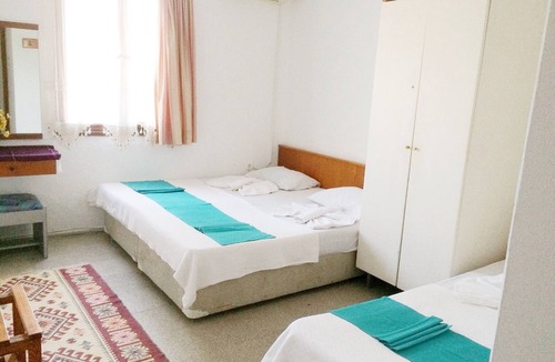 Cesme House | Parmis Rooms