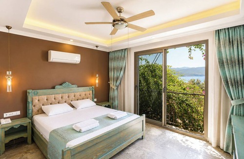 Kas Cabin | Payam Agora Hotel Room Only, Shared Terrace & Kitchen