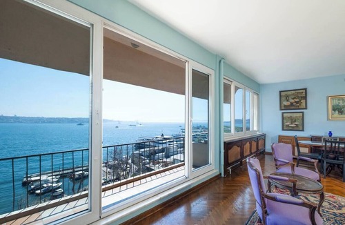 Kabatas Condo | Penthouse 4BR Apartment · Terrace · Bosphorus View · Central Beyoğlu