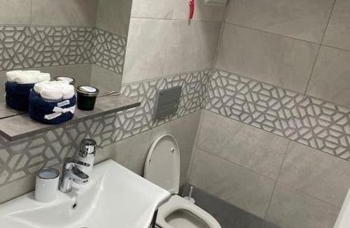 Harbiye Apartment | Perfect Loc. (Taksim Sq.)High Stand. 2+1 Big House