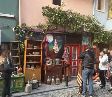 Balat Apartment | Pink Home 5